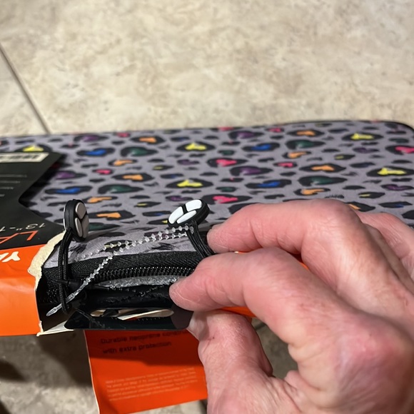 Yak Pak 13”-15” lap top case. - Picture 6 of 6